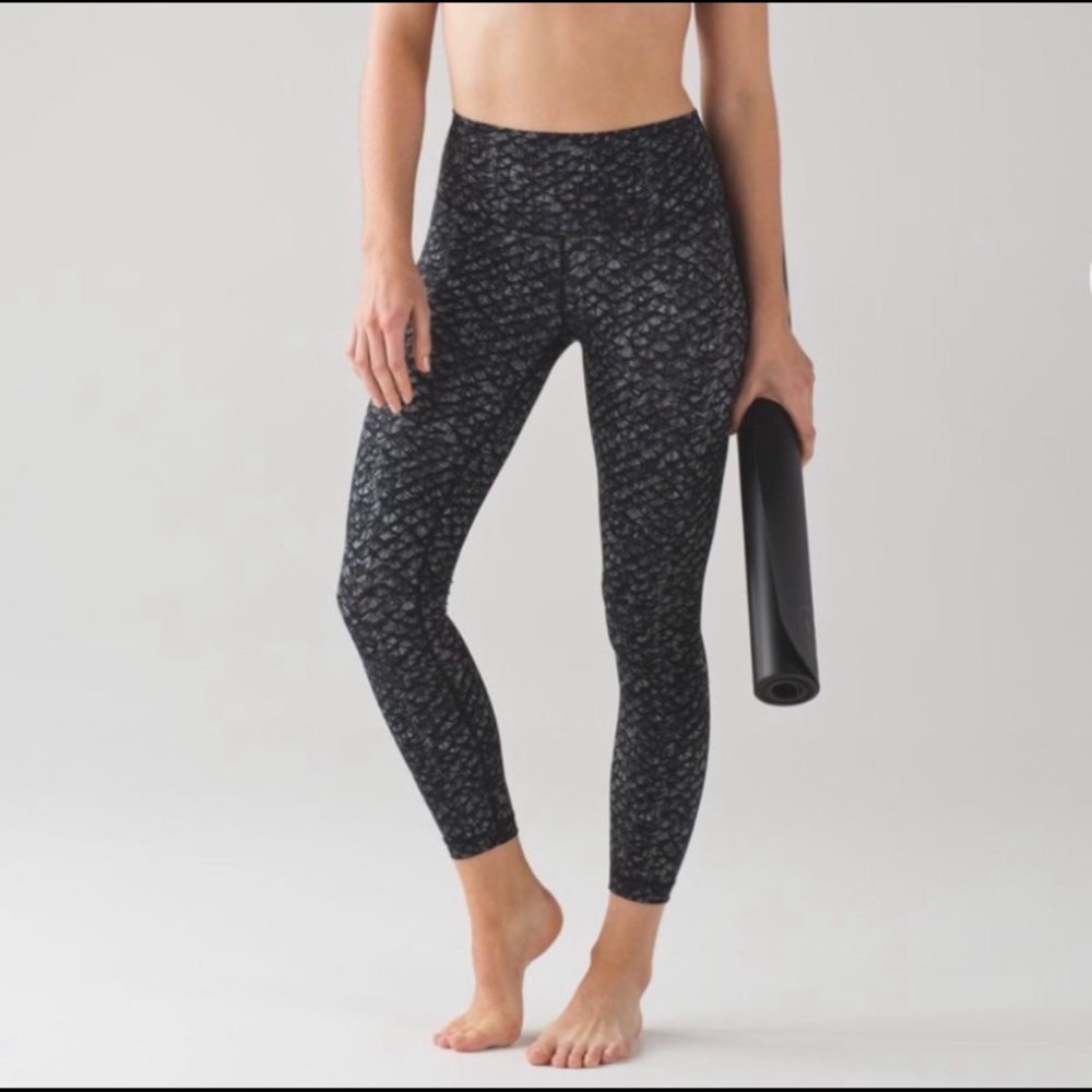 Lululemon Tights with Feather Pattern